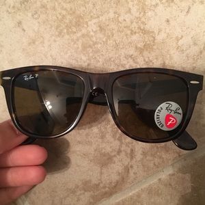 Polarized Rayban Wayfarer Sunglasses